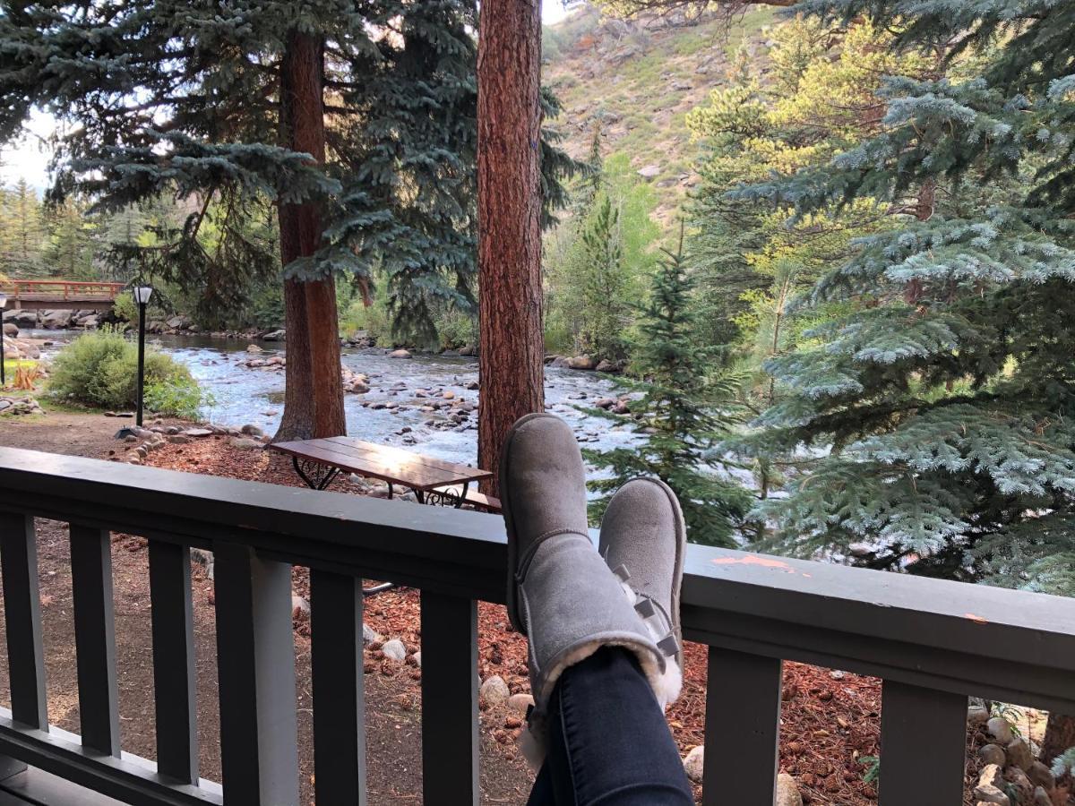 Riverfront Mountain Retreat * Estes Park